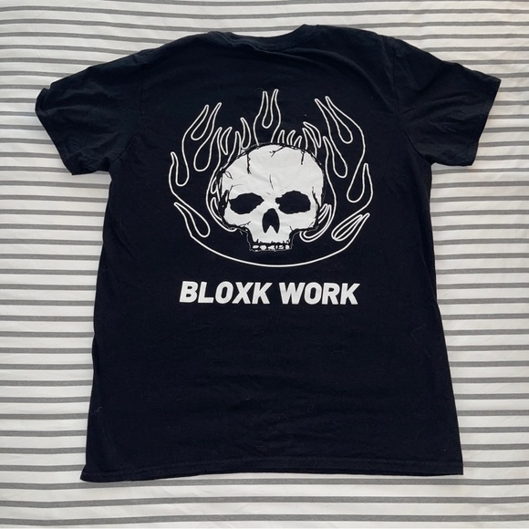 Gildan Skull Graphic Black Short Sleeve Crew Neck T Shirts - Picture 1 of 8